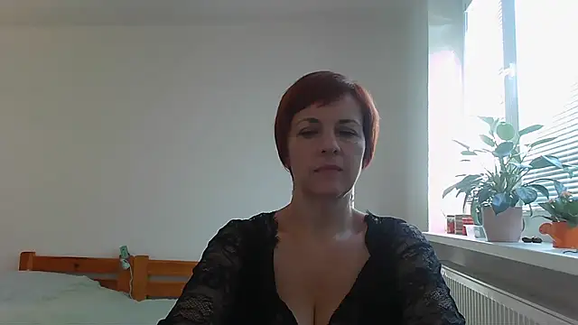 LoraLoraMay online show from 4, 10, 2025