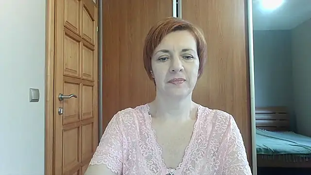 LoraLoraMay online show from 7, 2, 2026