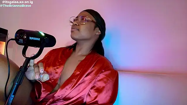 BriannaBrave online show from 12, 3, 2026