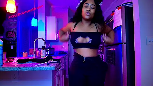 Snapshot of BriannaBrave chatting on 17, 10, 2025 BriannaBrave online show from 17, 10, 2025