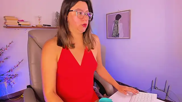 Snapshot of Chanelll_Taylorr_ chatting on 11, 7, 2026 Chanelll Taylorr online show from 11, 7, 2026