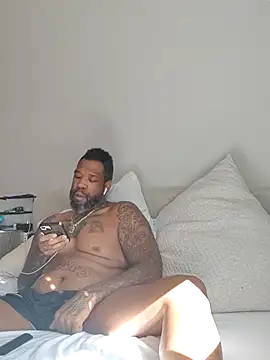 3prettyboy3 online show from 13, 11, 2025