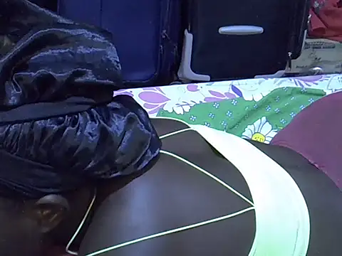 Adaline-Paris online show from 21, 12, 2025