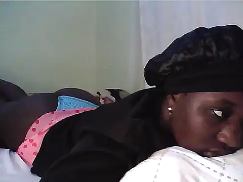 Adaline-Paris online show from 25, 3, 2026