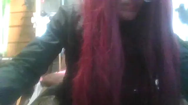 SassyCrystal77 online show from 29, 3, 2026