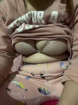 Milk Mom99 online show from 2, 3, 2025