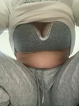 Milk Mom99 online show from 9, 1, 2026