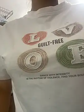 Milk Mom99 online show from 29, 9, 2025