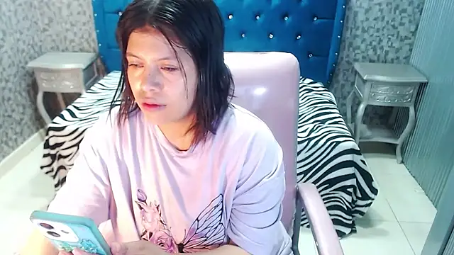 CurvyJulieth online show from 23, 9, 2025