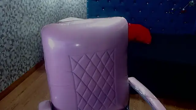 Snapshot of CurvyJulieth chatting on 22, 6, 2026 CurvyJulieth online show from 22, 6, 2026