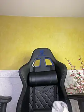 Lau Beauty online show from 8, 2, 2025