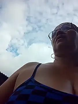 natally ross21 online show from 28, 10, 2025