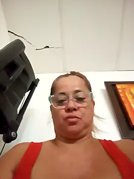 natally ross21 online show from 9, 10, 2025