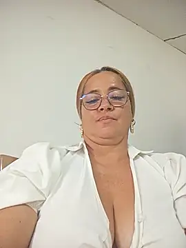 natally ross21 online show from 25, 10, 2025