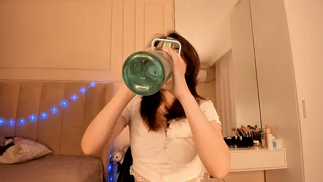 melissa yamazaki online show from 7, 11, 2025