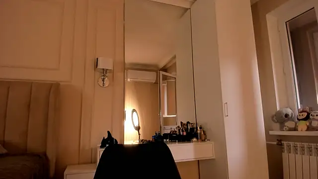 melissa yamazaki online show from 21, 10, 2025