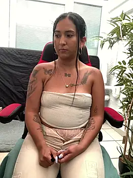 Snapshot of luna_asss chatting on 14, 3, 2025 luna asss online show from 14, 3, 2025