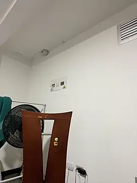 luna asss online show from 8, 5, 2026