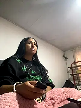 Snapshot of luna_asss chatting on 28, 10, 2025 luna asss online show from 28, 10, 2025