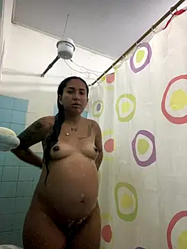 Snapshot of luna_asss chatting on 25, 10, 2025 luna asss online show from 25, 10, 2025