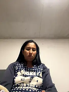 Snapshot of luna_asss chatting on 4, 11, 2025 luna asss online show from 4, 11, 2025