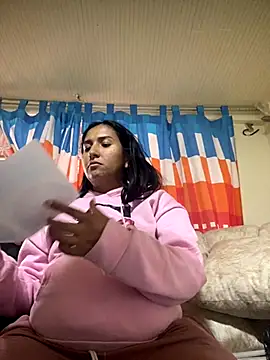 Snapshot of luna_asss chatting on 5, 11, 2025 luna asss online show from 5, 11, 2025