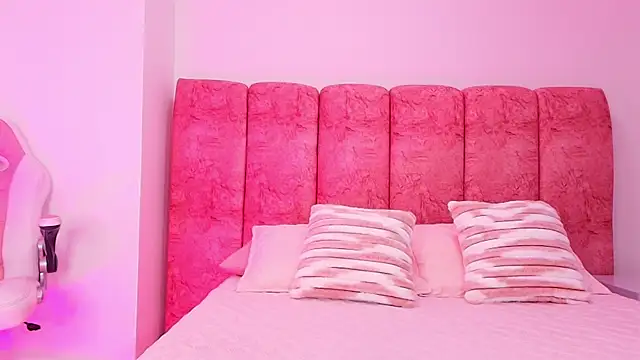 kendal rossi online show from 7, 11, 2025