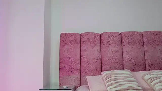 kendal rossi online show from 7, 1, 2026