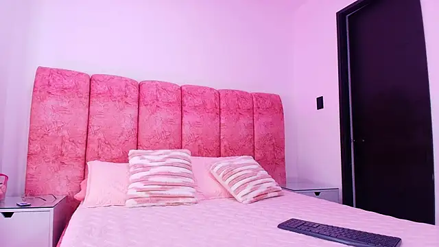 kendal rossi online show from 27, 11, 2025