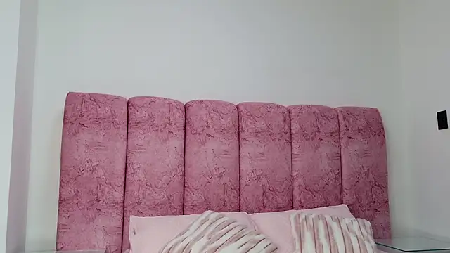 kendal rossi online show from 15, 1, 2026