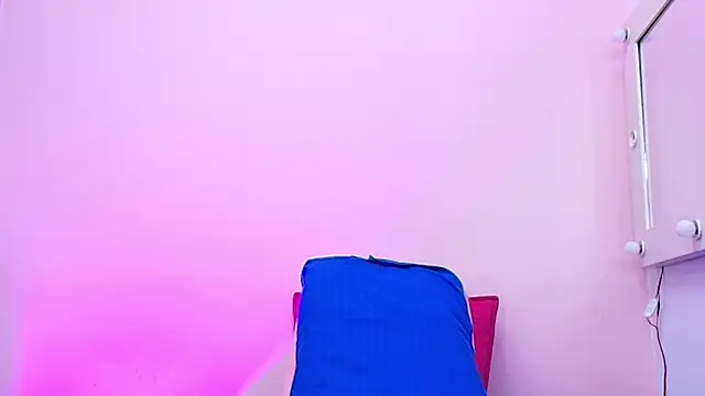 kendal rossi online show from 6, 10, 2025