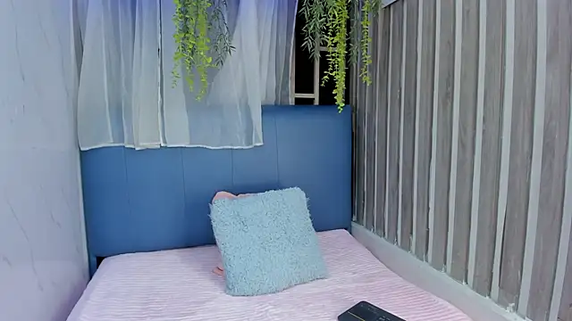 sabrinahimss online show from 2, 10, 2025