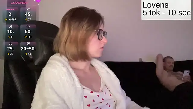 Snapshot of Sexy_Sweets chatting on 20, 6, 2026 Sexy Sweets online show from 20, 6, 2026