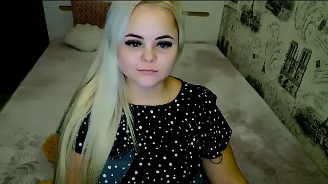 lovely-eyes online show from 20, 10, 2025