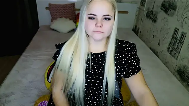 lovely-eyes online show from 4, 3, 2026