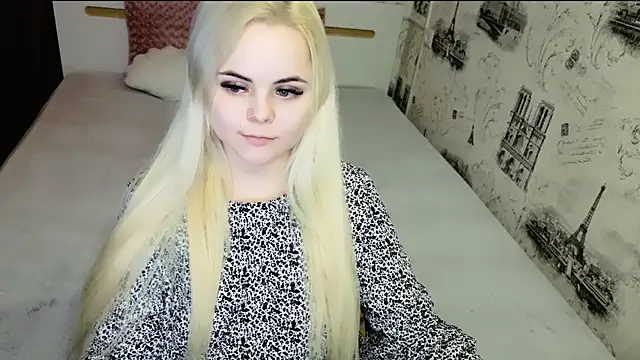 lovely-eyes online show from 18, 3, 2026