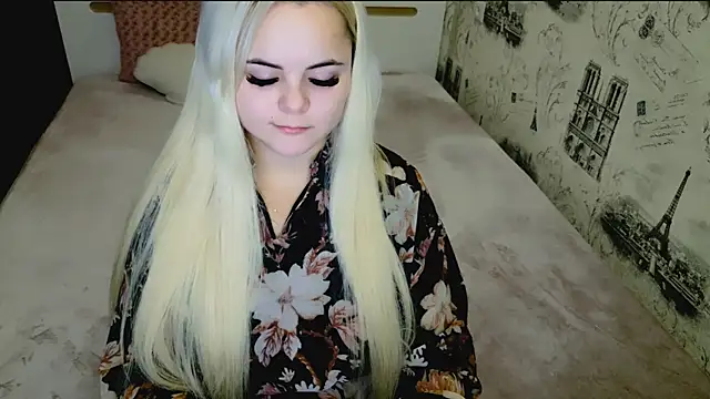 lovely-eyes online show from 16, 11, 2025