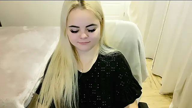 lovely-eyes online show from 14, 2, 2025