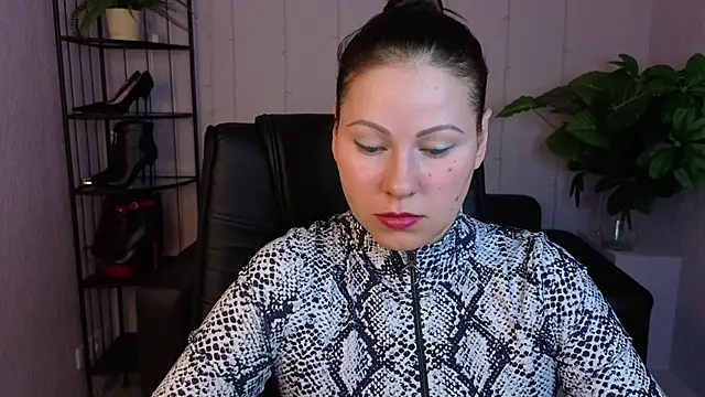 Dana  dom online show from 13, 4, 2026