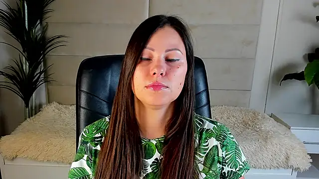 Dana  dom online show from 9, 11, 2025