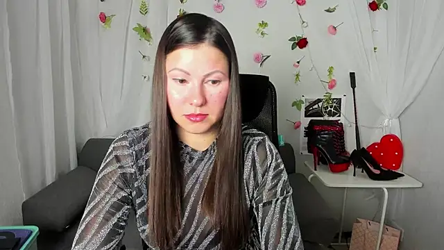 Dana  dom online show from 11, 2, 2026