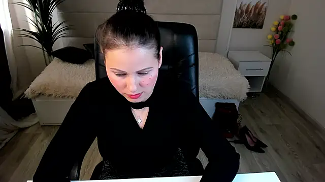 Dana  dom online show from 18, 2, 2025