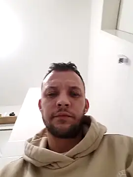 Chriso0007 online show from 17, 10, 2025