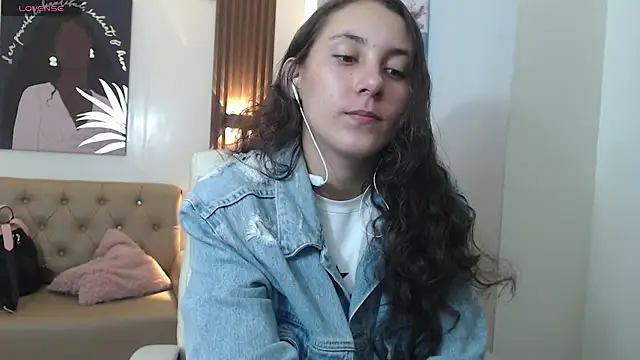 xlunna online show from 23, 9, 2025