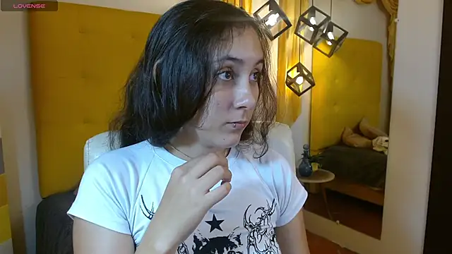 xlunna online show from 28, 11, 2025