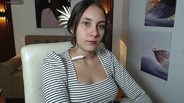 xlunna online show from 6, 11, 2025