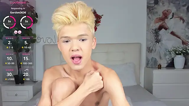 Snapshot of Felix_Rey chatting on 25, 11, 2025 Felix Rey online show from 25, 11, 2025