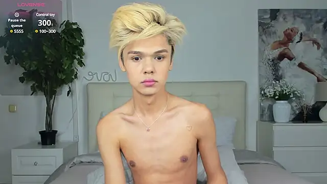 Snapshot of Felix_Rey chatting on 18, 3, 2025 Felix Rey online show from 18, 3, 2025