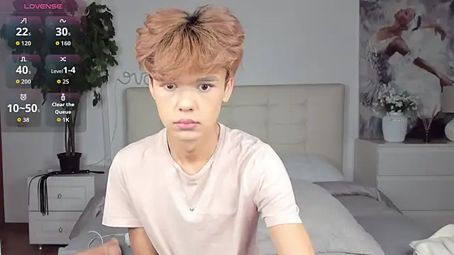 Snapshot of Felix_Rey chatting on 28, 9, 2025 Felix Rey online show from 28, 9, 2025