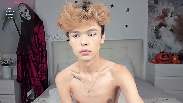 Snapshot of Felix_Rey chatting on 25, 10, 2025 Felix Rey online show from 25, 10, 2025